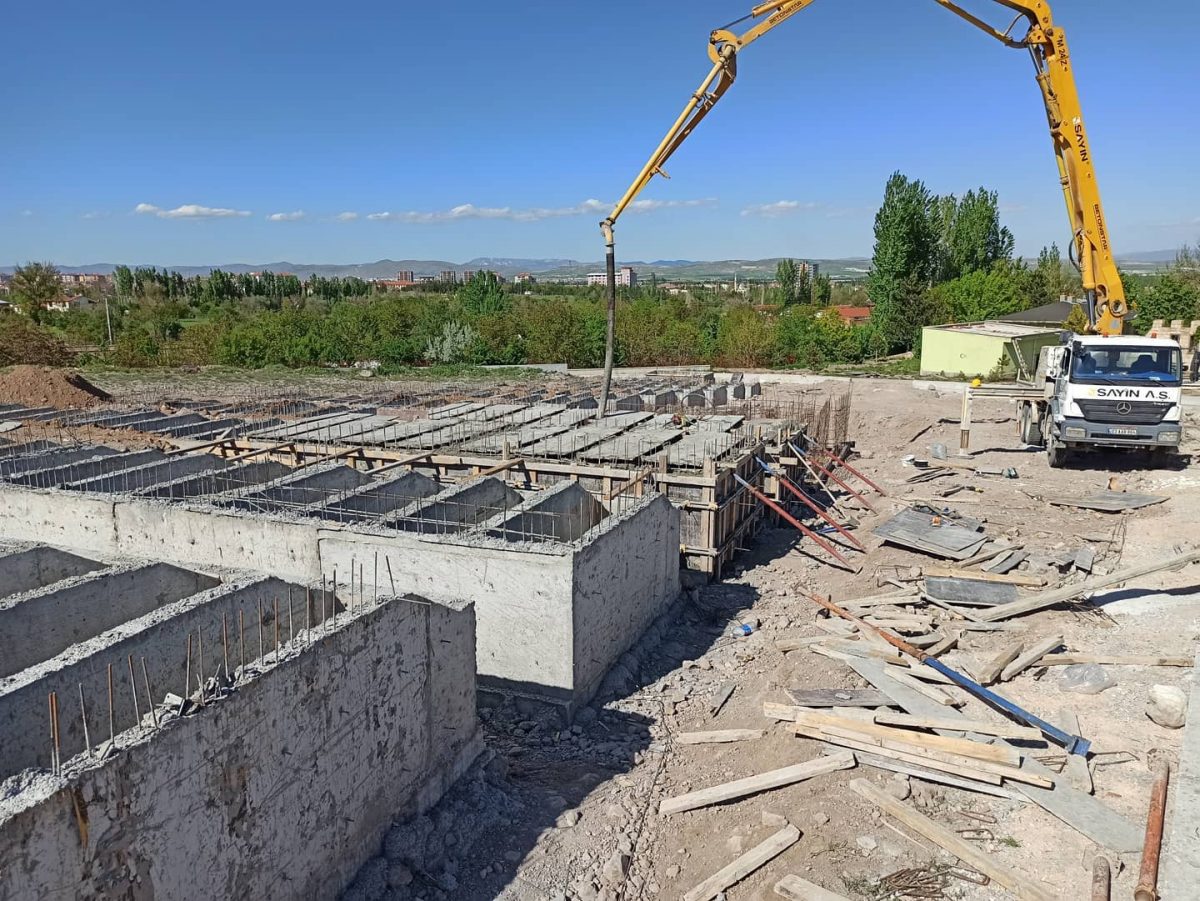 Kaynaklar İnşaat Betoncusu